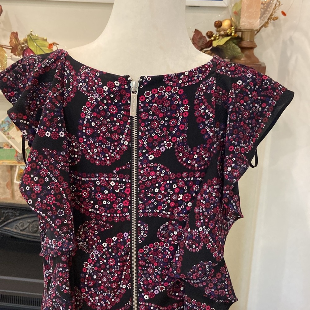 MICHAEL Michael Kors Floral Paisley Print
Cascade Dress size medium - Picture 7 of 9